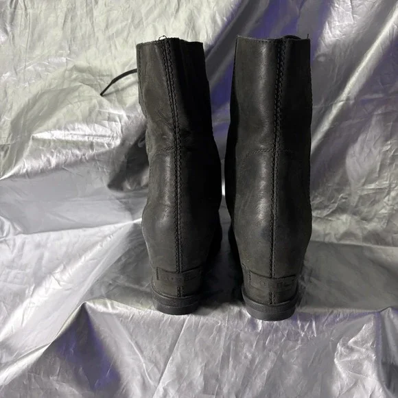 Sorel Joan Of Arctic Wedge II Black Leather Lace Up Boot Women's Size 10 - Picture 2 of 9